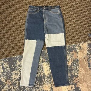 Hollister ultra high-rise mom jeans